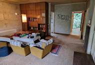 "KLEINES HAUS MIT GROSSEM POTENTIAL - IHRE CHANCE IN HOLLABRUNN!"