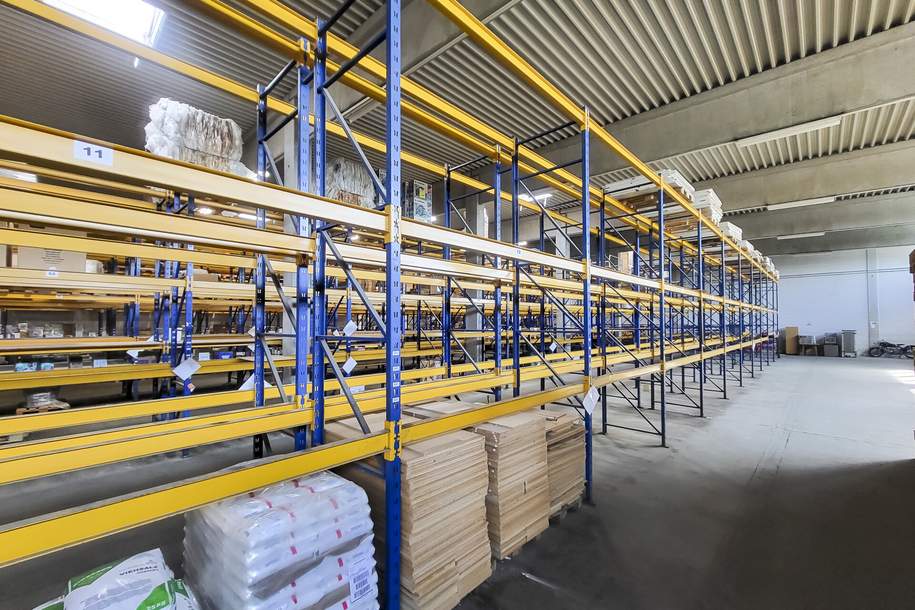 Lagerhalle mit Büros an der B1, Gewerbeobjekt-miete, 20.112,23,€, 4870 Vöcklabruck