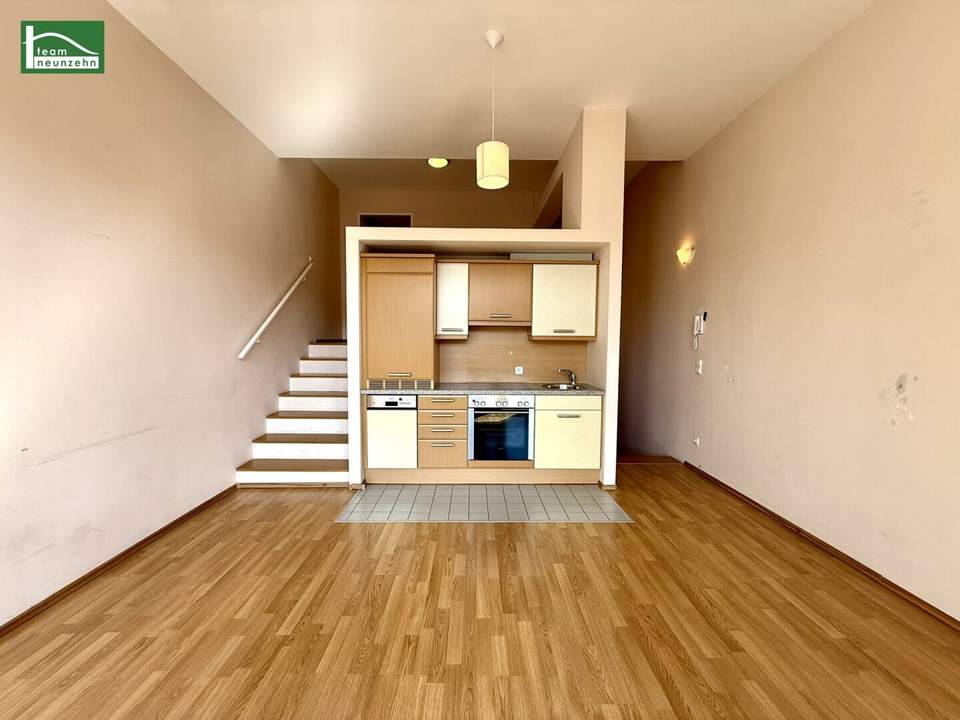 Lichtdurchflutetes Wohnen auf drei Ebenen – Stylische Maisonette mit Loggia in ruhiger Lage nahe dem Wienerberg!