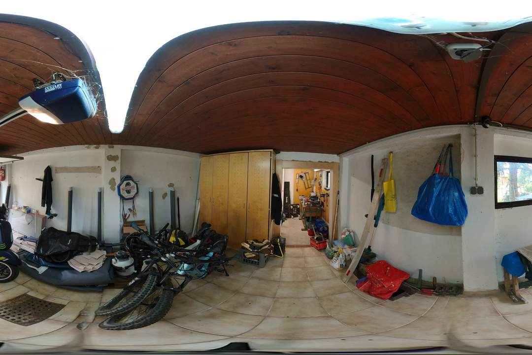 "gepflegtes Wohnhaus mit teilbarem Grundstück!"