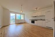 Lichtdurchflutete 1-Zimmer-Neubauwohnung mit großer Süd-Loggia (Ab Juni)