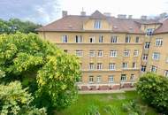 2 Zimmer-Wohnung ZUM SANIEREN, BLICK ins GRÜNE!