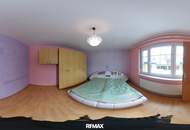 "DREIKANTHOF" mit ca. 9.436 m² Grund und diversen Nebengebäuden in Ruhelage