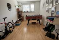 TOP ! Koffer packen und einziehen - große, moderne und geschmackvoll möblierte 6-Zi Wohnung in schöner Lage !