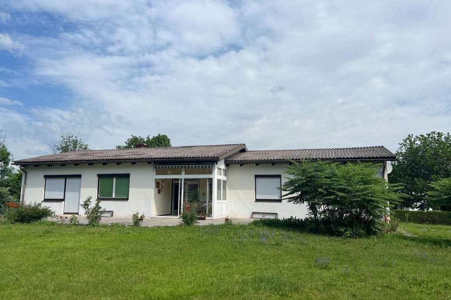 Bungalow mit großem Grund - Geringer Sanierungsbedarf vor dem Einziehen, Haus-kauf, 270.000,€, 9181 Klagenfurt Land