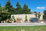 Stilvolles Einfamilienhaus mit Pool und liebevoll gestaltetem Garten in Tausendblum