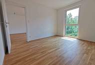 AN ALLE ANLEGER !!! Barrierefreie 3 Zimmer Wohnung mit eigenem Gartenabteil und Balkon!