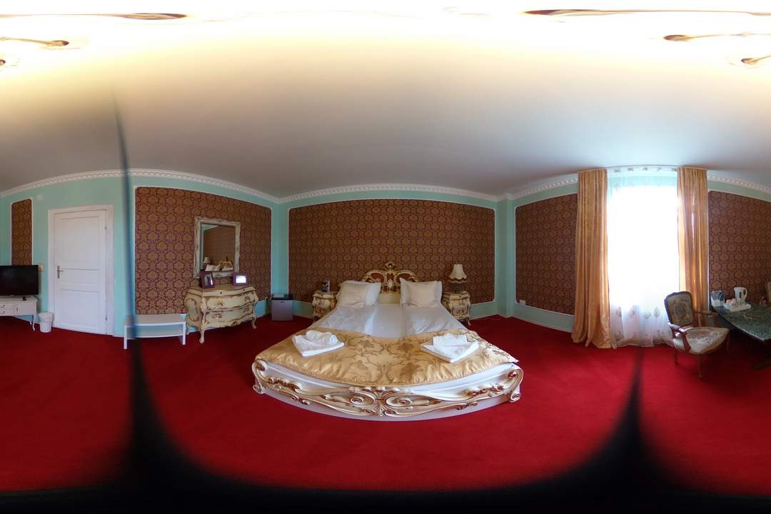 Hotel Restaurant Lambach Villa in Mürzzuschlag - Ein historisches Juwel auf 728m Seehöhe