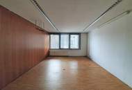 Erfolgreiches Arbeiten auf 500m² moderner Bürofläche "mitten im Dritten"