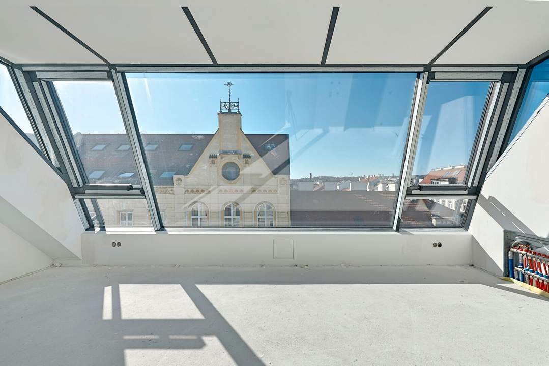 Erstbezug mit hofseitigem Balkon! Vollsanierte Jahrhundertwendeliegenschaft mit Luftwärmepumpe