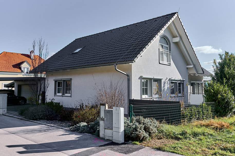 Hervorragendes Einfamilienhaus mit Blick zur Burgruine Emmerberg westlich von Wr. Neustadt, Haus-kauf, 590.000,€, 2722 Wiener Neustadt(Land)