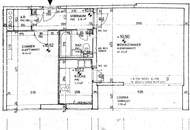 Sehr einladende, großzügige 2-Raum-Wohnung mit Loggia! Im Stadtteil Niedernhart/Spallerhof direkt neben dem Vital- und Einkaufszentrum Muldenstraße!