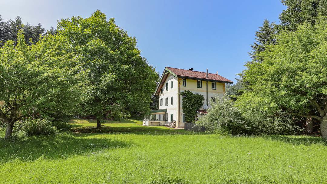 Altbestand in idyllischer Lage mit 1.500 m² Grund