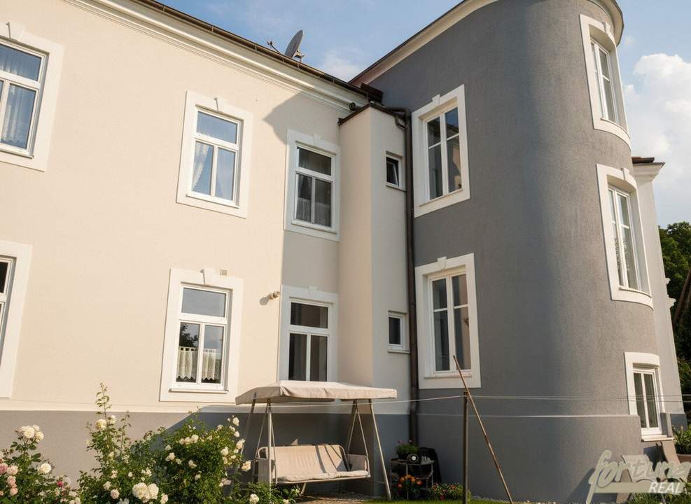 Attraktives Zinshaus mit 5 vermieteten Wohnungen und Ausbaupotenzial im Dachgeschoss