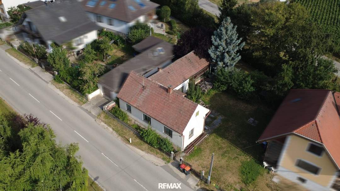 Handwerker aufgepasst – Sanierungsobjekt mit Potenzial in Schweinern