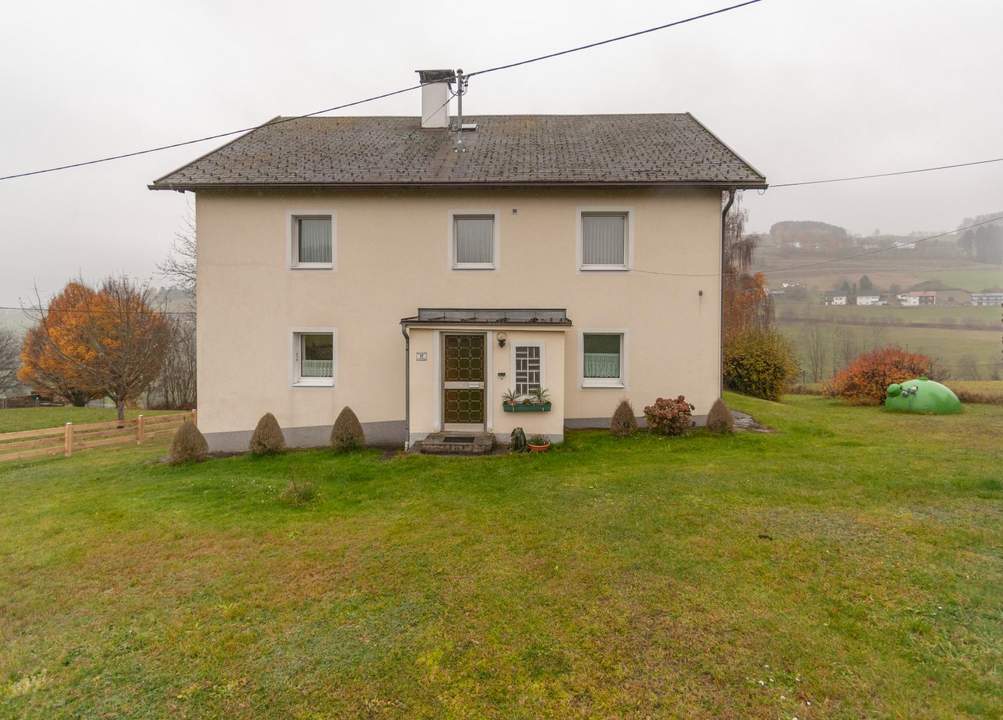 Viel Platz, zwei Wohneinheiten &amp; Ruhe pur – Einfamilienhaus in Peilstein