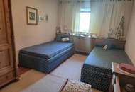 Wunderschöner Dreikanthof in Ruhelage mit Reithalle