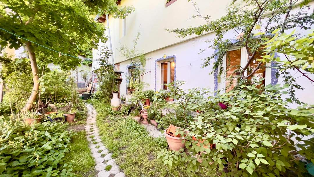 "Geräumiges Haus in Hainburg mit 10 Zimmern"