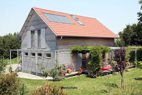 Exklusives Feriendomizil mit großzügigem Wohnhaus, Sauna & Doppelgarage