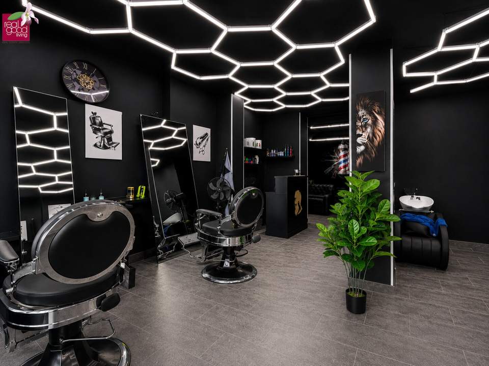 Exklusives Geschäftslokal in Bestlage von Hietzing – Moderner Friseursalon mit vielseitigem Potenzial
