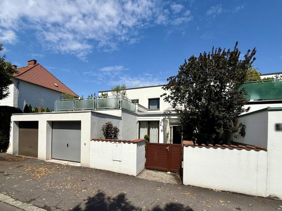 Wohnen mit Hauscharakter: Maisonettewohnung auf der Gugl!