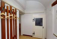 Repräsentative Gewerbeimmobilie mit Altbauflair in zentraler Lage - ca. 150 m² Raum für kreative Ideen! Gleich anrufen und begeistern lassen!