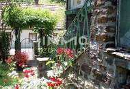 Nostalgisches Einfamilienhaus mit Romantikgarten in 1.920qm Bauland