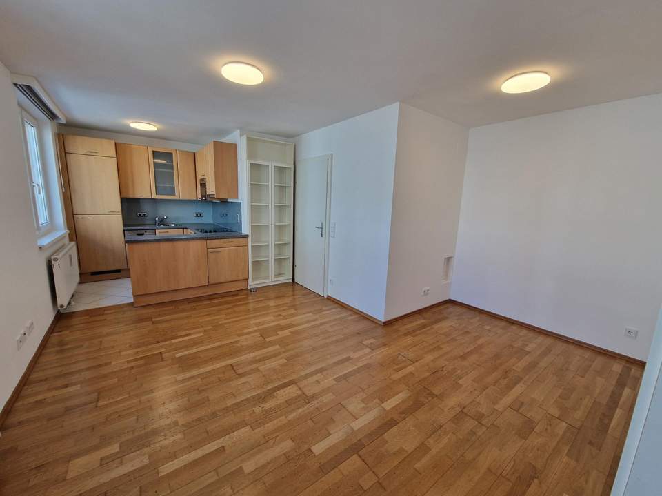 "Schöne, kleine Wohnung, zentral gelegen!"