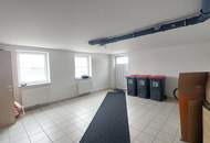 Gemütliche 2 Zi-Wohnung mit 2 PKW-Stellplätzen