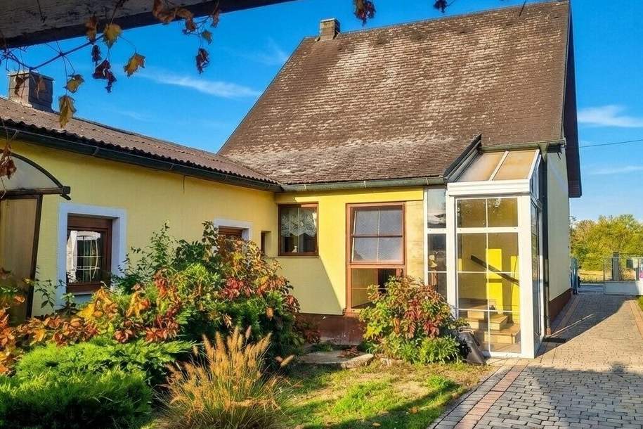 Ihr Platz im Grünen nahe Wien – Haus mit Garten und zwei Garagen in Ortsrandlage, Haus-kauf, 327.000,€, 2431 Bruck an der Leitha