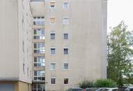 2-Zimmer-Wohnung – Loggia mit Blick ins Grüne