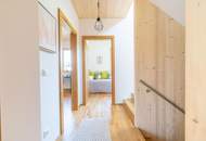 Natur trifft Design – Ihr neues Zuhause im energieautarken Holzhaus