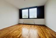 3 Zimmer Wohnung mit Loggia