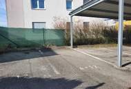 Erdgeschosswohnung mit Eigengarten, Carport und Stellplatz
