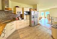 Familienfreundliches, modernes Haus in idyllischer Naturlage in Pressbaum