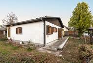 LEBEN WIE DAMALS - ENTZÜCKENDES WEEKENDHAUS II VIEL POTENZIAL II SCHÖNER GARTEN II GARAGE II RUHIGE SIEDLUNGSLAGE II NÄHE FELIXDORF
