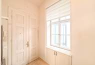 Fantastische Altbauwohnung in prachtvollem Jugendstilgebäude direkt am Naschmarkt