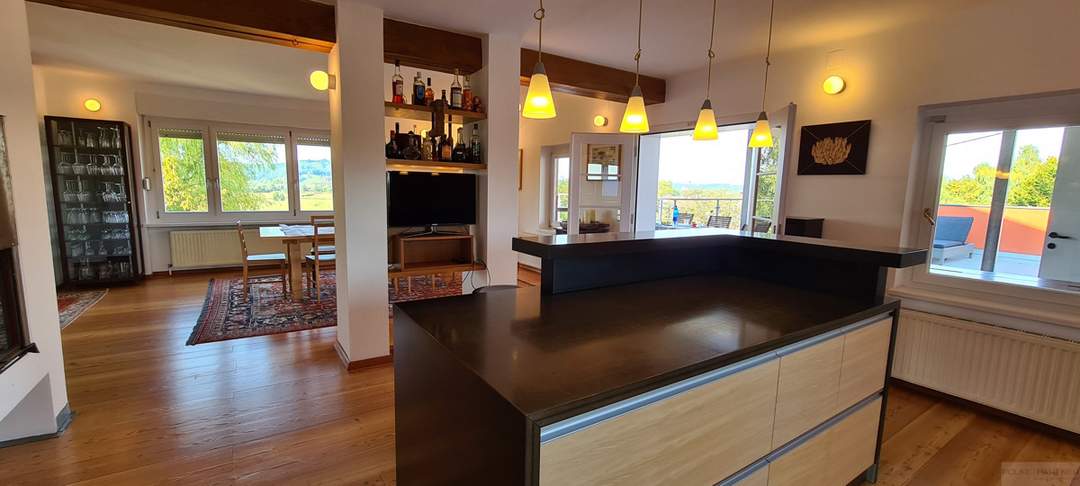 Interessantes und äußerst charmantes Wohnungspaket im Herzen des 3-Länderecks – nebst Thermenregion