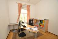 GEIDORF: Repräsentatives Altbau-Büro mit Balkonen und Parkplätzen