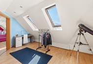 Ländlicher Charme im Ortskern: Hofliegenschaft mit flexiblem Nutzungskonzept aus zwei Wohneinheiten