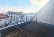 SPECKBACHERGASSE, 53 m2 Dachgeschoß mit 12 m2 Terrasse, 2 Zimmer, Komplettküche, Wannenbad, Parketten, Fernblick