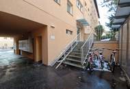 Schöne 2-Zimmer-Wohnung im 3. Stock in der Gersthofer Straße