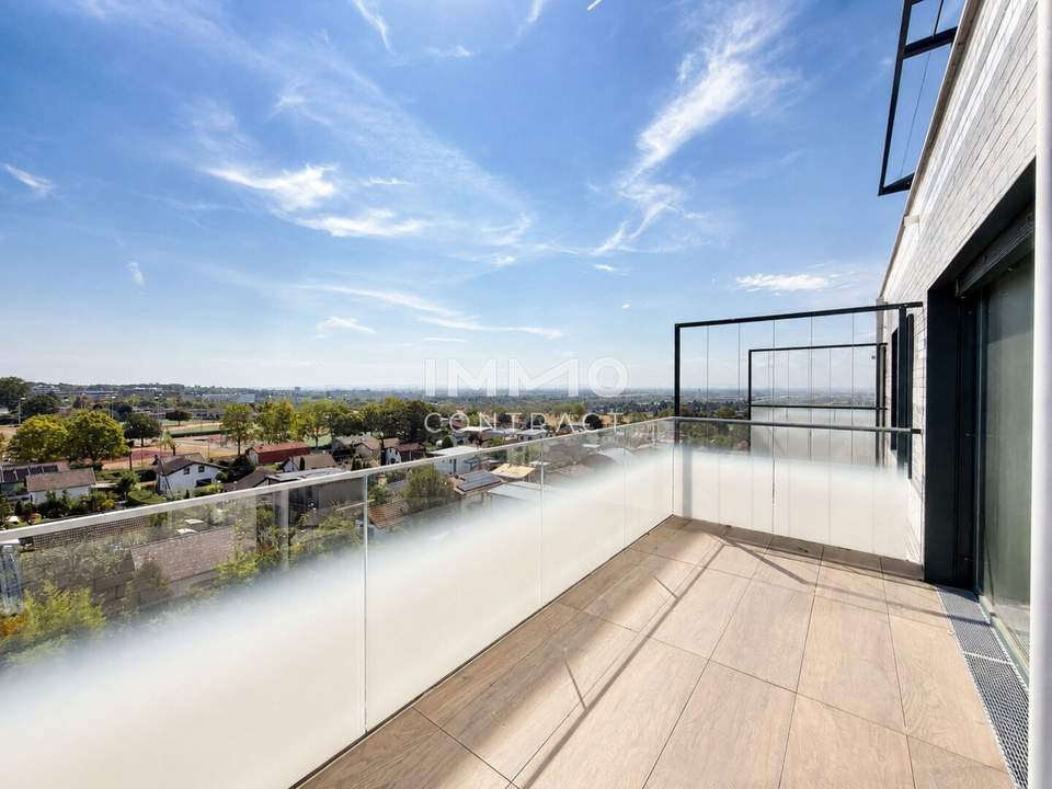 A Home with the Soul of a Boutique Resort: Commission-Free