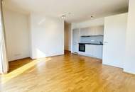 Helle 2-Zimmer-Wohnung mit Balkon in moderner Wohnanlage