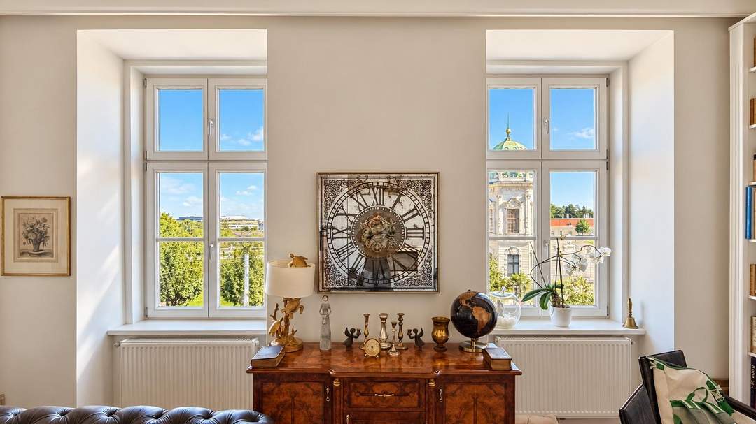 Hochwertig-sanierte Altbauwohnung mit direktem Blick aufs BELVEDERE!
