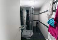 Praxis kombiniert mit Wohnen und Lagerflächen