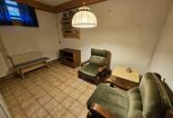 Nostalgie pur...Gemütliches Wohnen mit Garten und Garage in 1220 Wien - Einfamilienhaus zur Miete