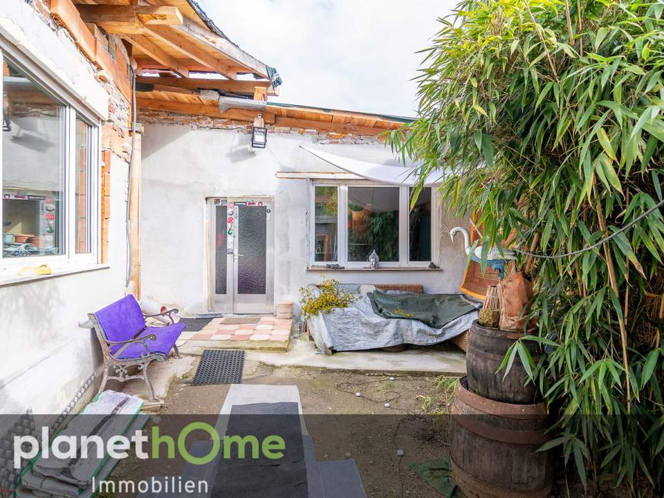 Großzügiges Wohnhaus samt Künstlerwerkstatt – zentral in Oberwart