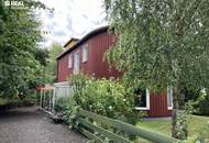 Wohnen wie in Schweden mit großem hellen Atelier!