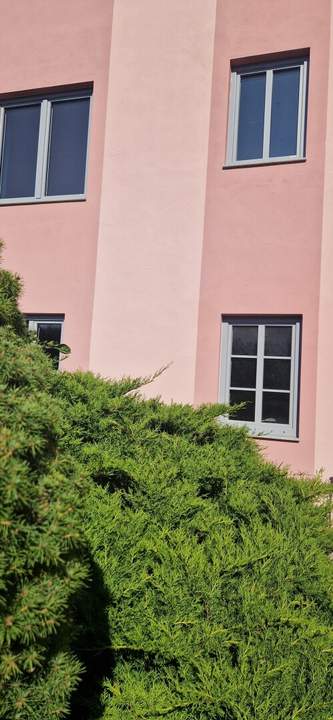 Modernes Zweifamilienhaus mit Charme - direkt im Zentrum von Hollabrunn